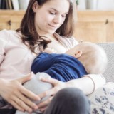 Jak karmić piersią? - Poduszki do karmienia dla mam