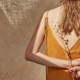 Lniane ubrania – idealne na lato