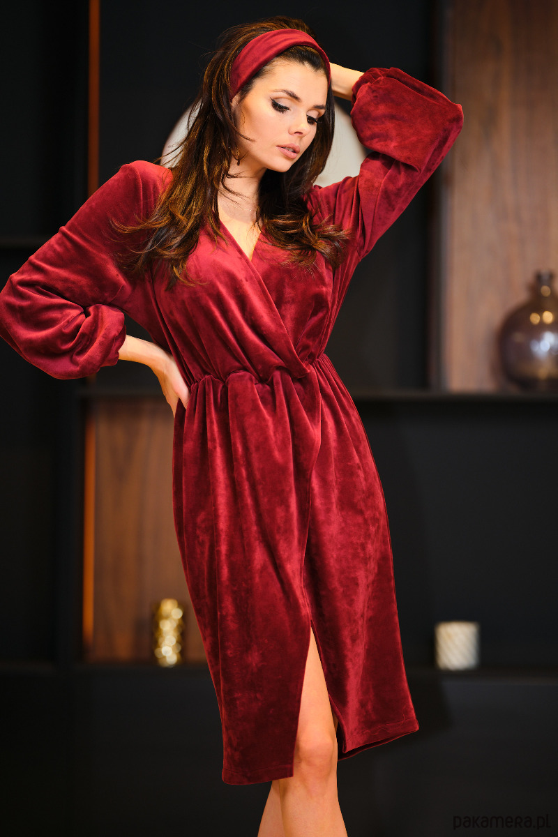 czerwona sukienka