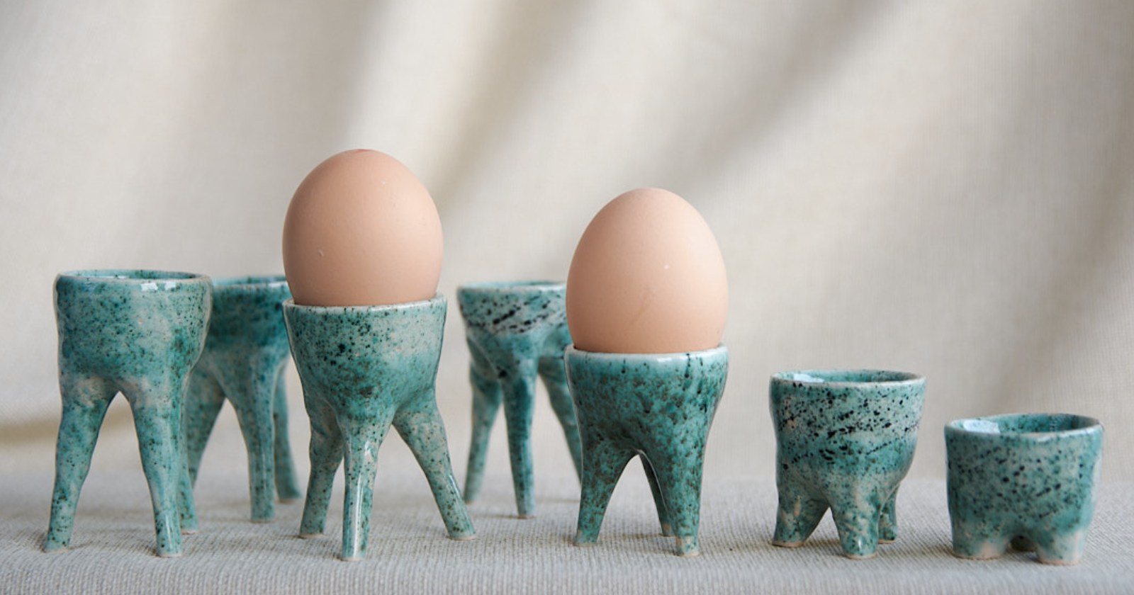 kieliszek na jajko ceramiczny design