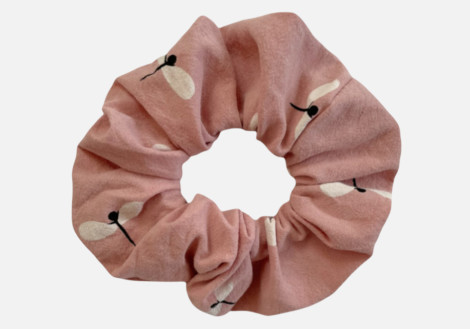 Scrunchie – nasze propozycje od polskich marek