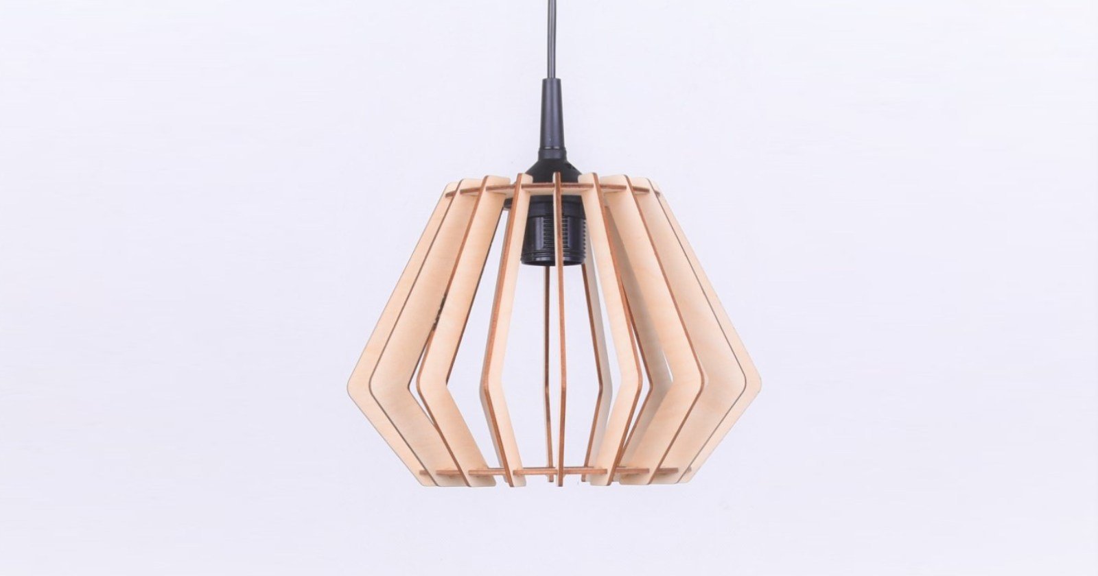lampa ze sklejki wisząca