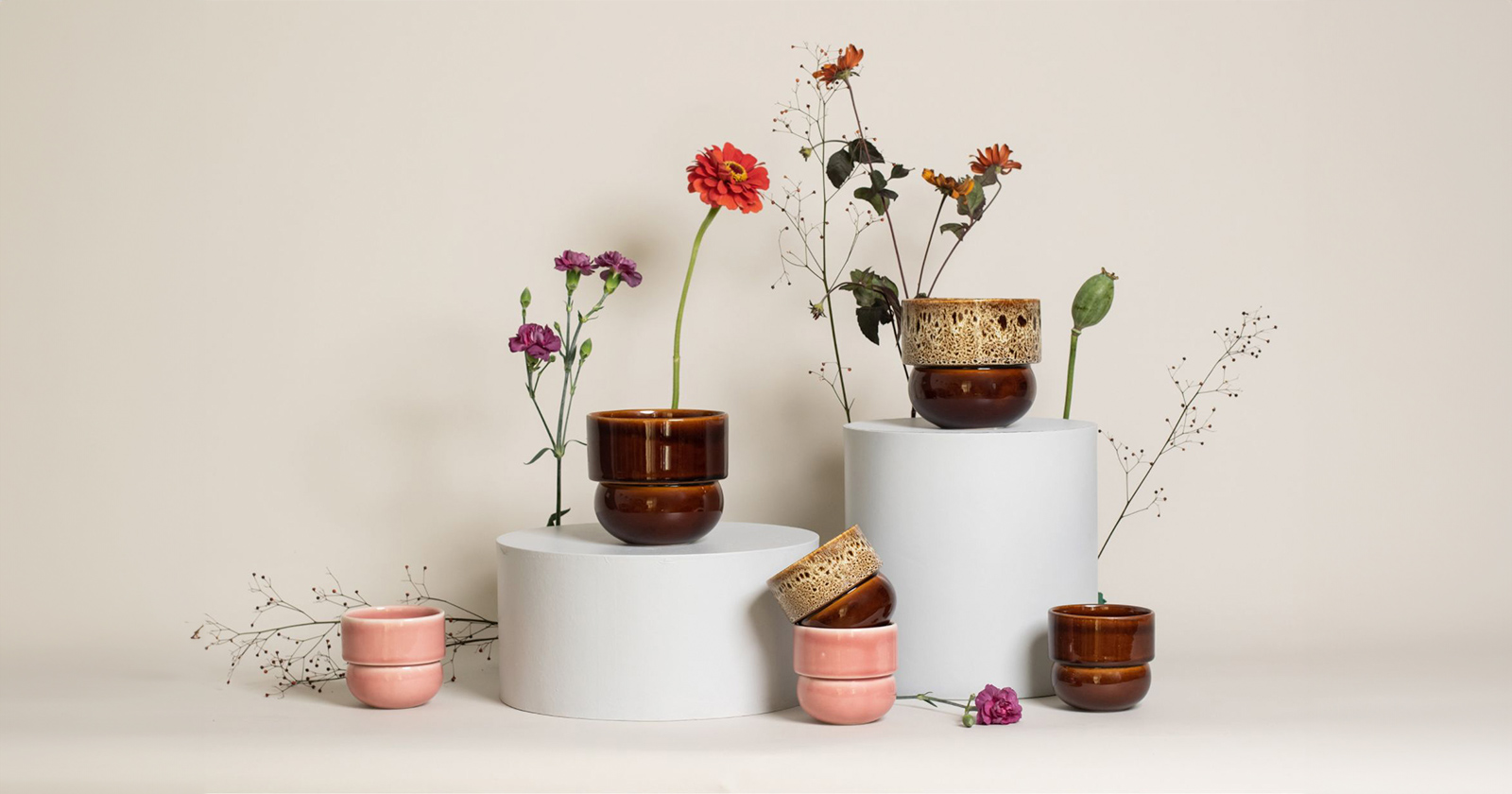 doniczki ceramiczne równe rozmiary