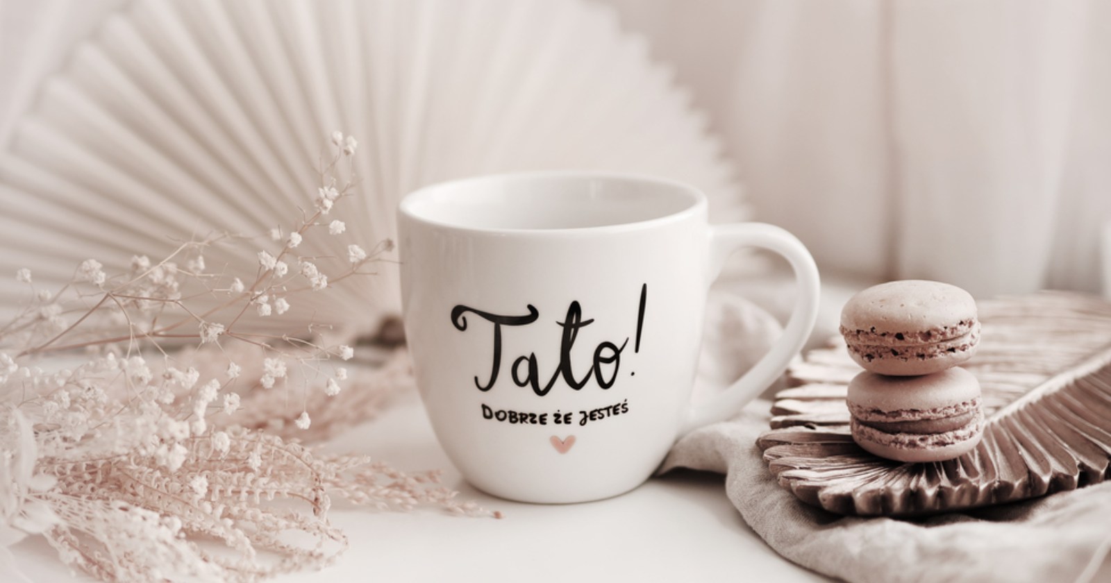 porcelanowy kubek z napisem - Tato dobrze, że jesteś