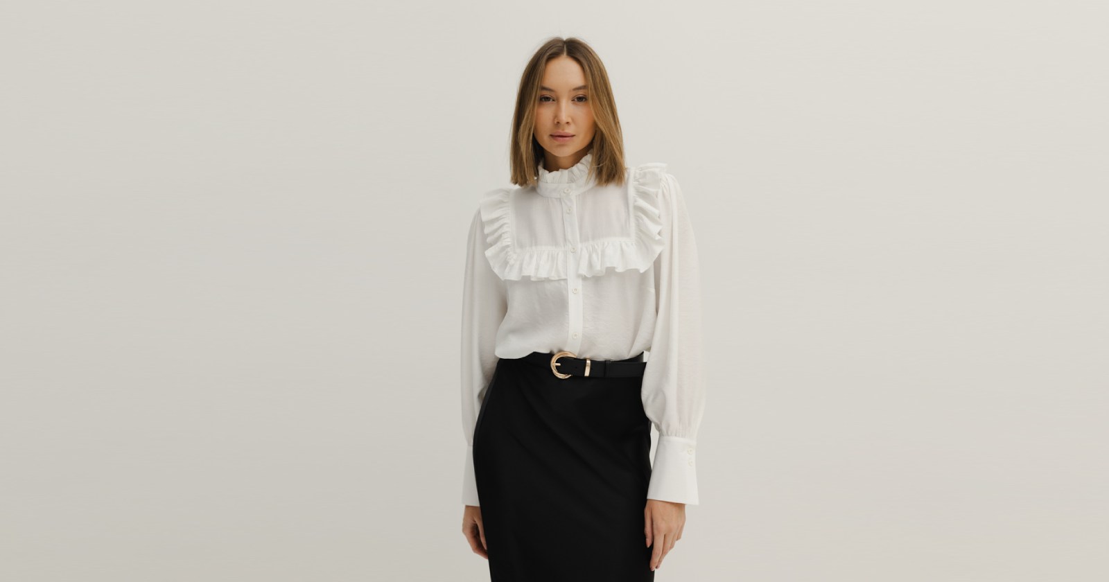 Stylizacje smart casual do biura