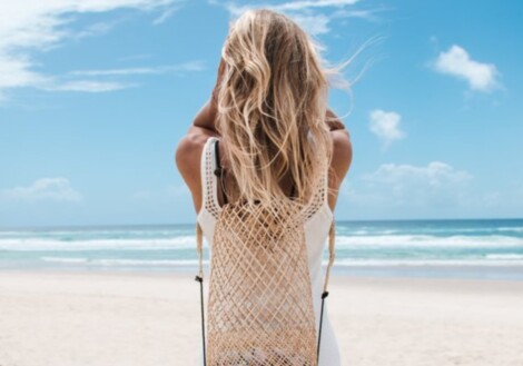 Co wziąć na plażę? Niezbędnik każdego urlopowicza