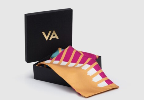 Prezent na imieniny dla kobiety – pomysły na upominek