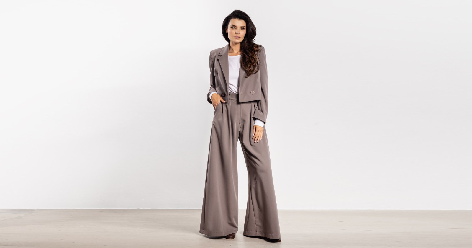 Jak się ubrać do filharmonii? Elegancki dress code!