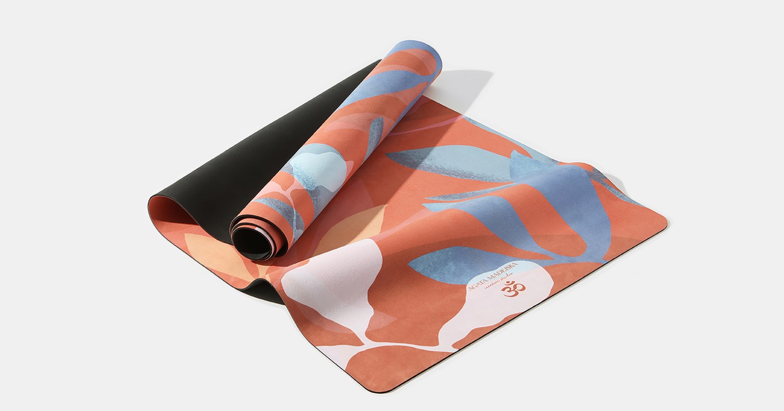 Mata do jogi z autorskim wzorem. Biodegradowalna i unikatowa.