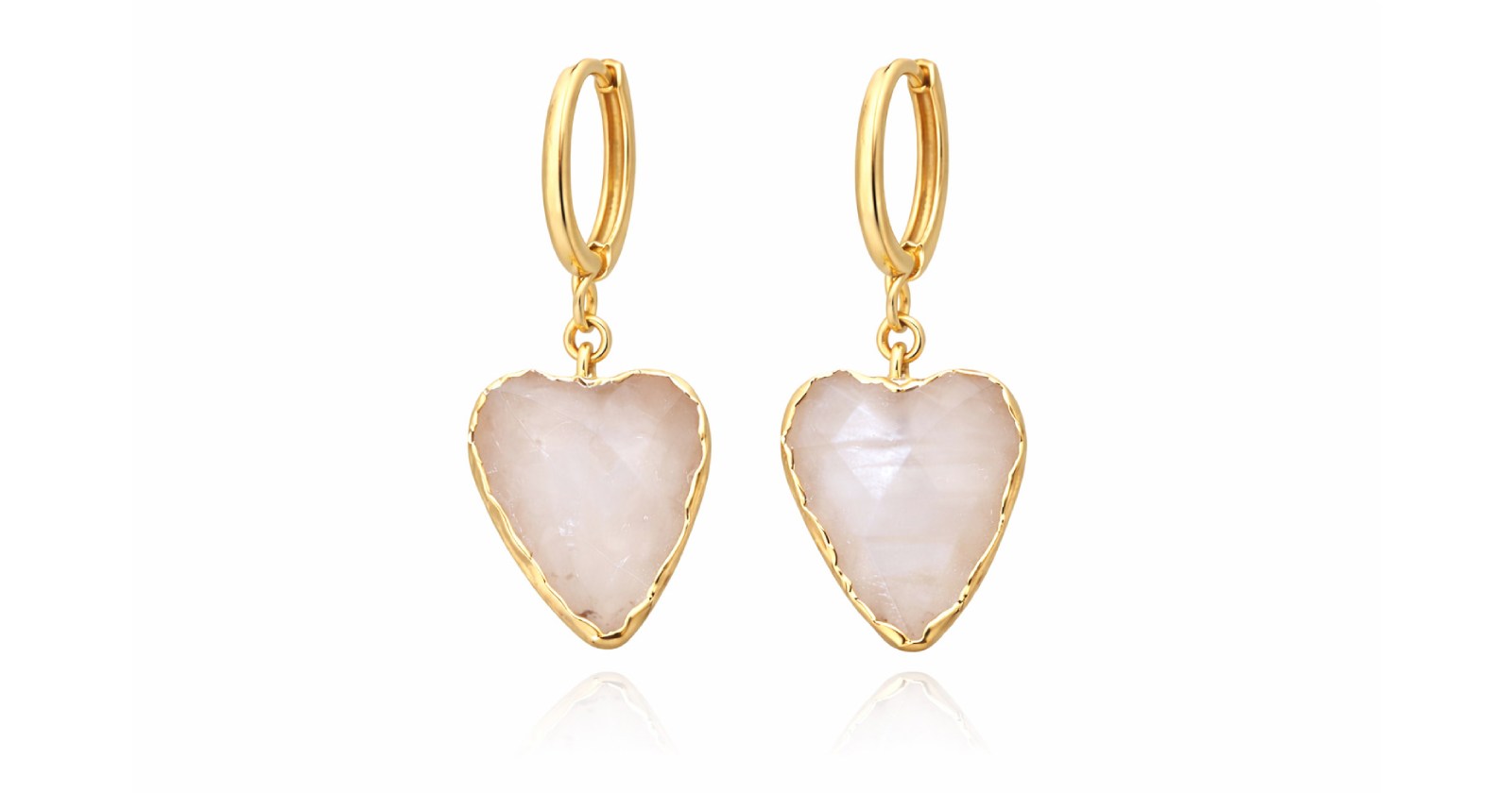 Efektowne kolczyki zapinane na bigiel angielski, wykonane ze srebra próby 925 pokrytego 24K złotem oraz kamienia księżycowego o długości ok 2,5 cm