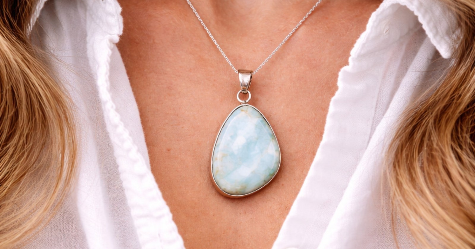 Larimar – niebieski kamień z Karaibów